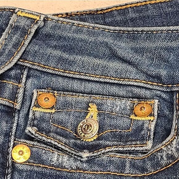 True Religion Low-Rise Boot Cut Medium Wash Distressed Jeans | 28 - Picture 14 of 15